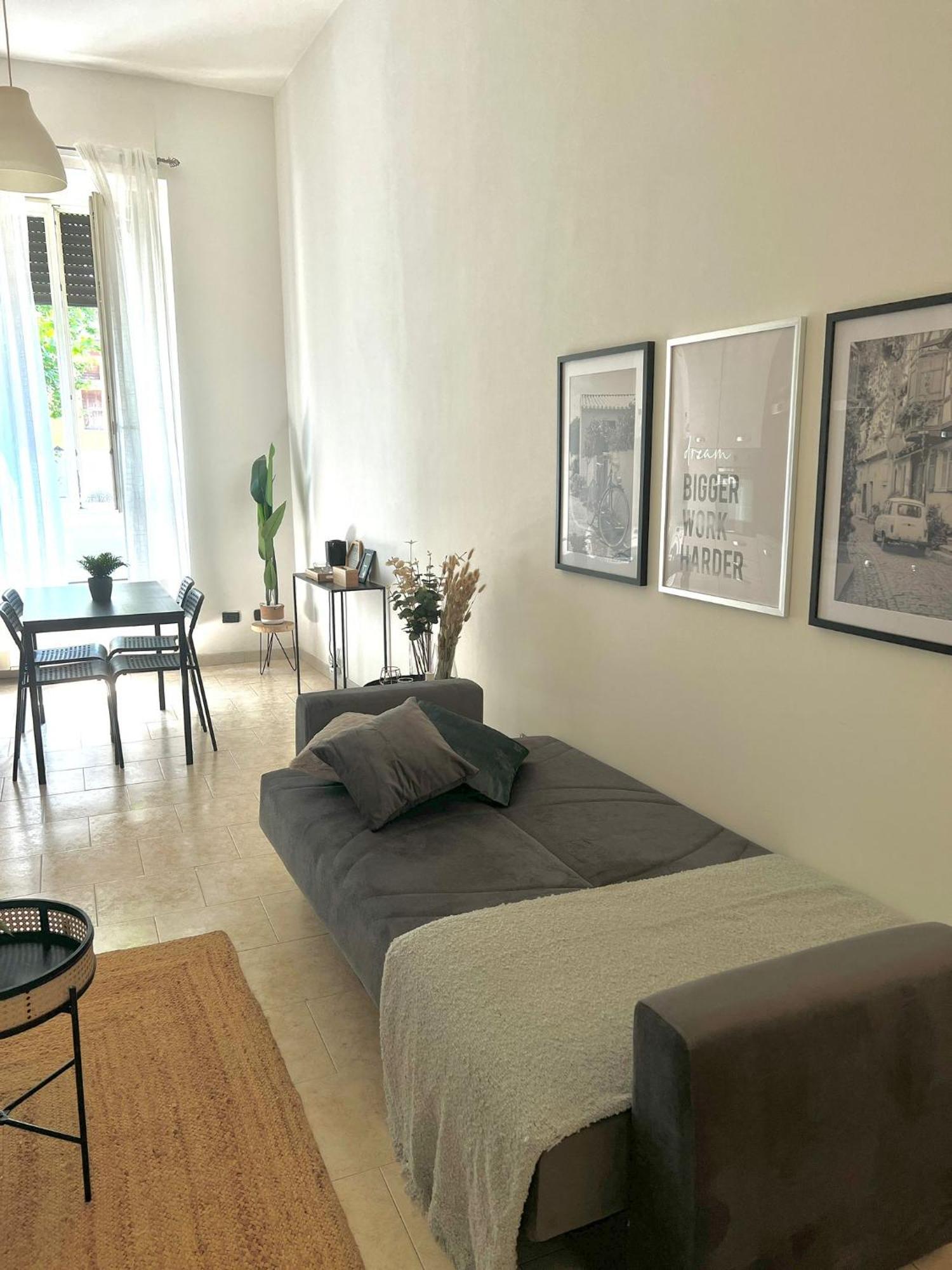 Casa Polly 2 - Ampio E Comodo Appartamento A Voghera Dış mekan fotoğraf